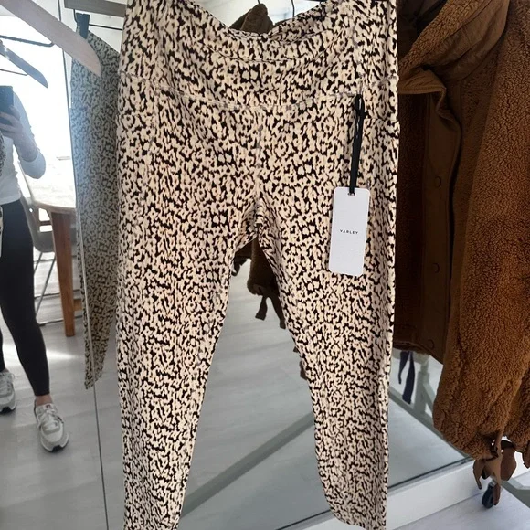 Varley Bundle (57 Pieces). All pieces are NWT - Picture 8 of 16